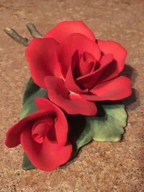 RED STEM ROSE ON LEAVES FIGURINE